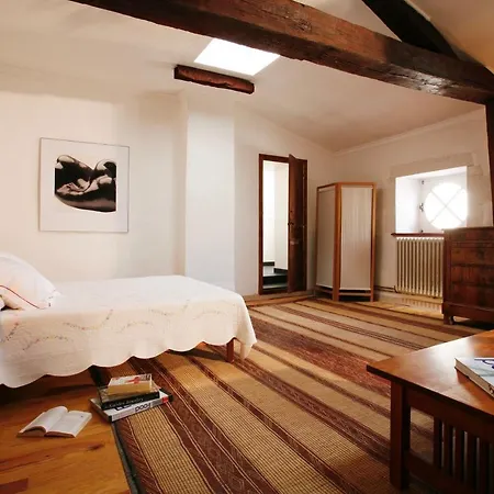 Bed & Breakfast La Porte Rouge - The Red Door