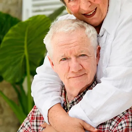La Porte Rouge - The Red Door Saintes