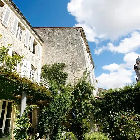 Bed & Breakfast La Porte Rouge - The Red Door *