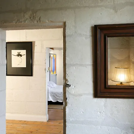 Bed & Breakfast La Porte Rouge - The Red Door 3*